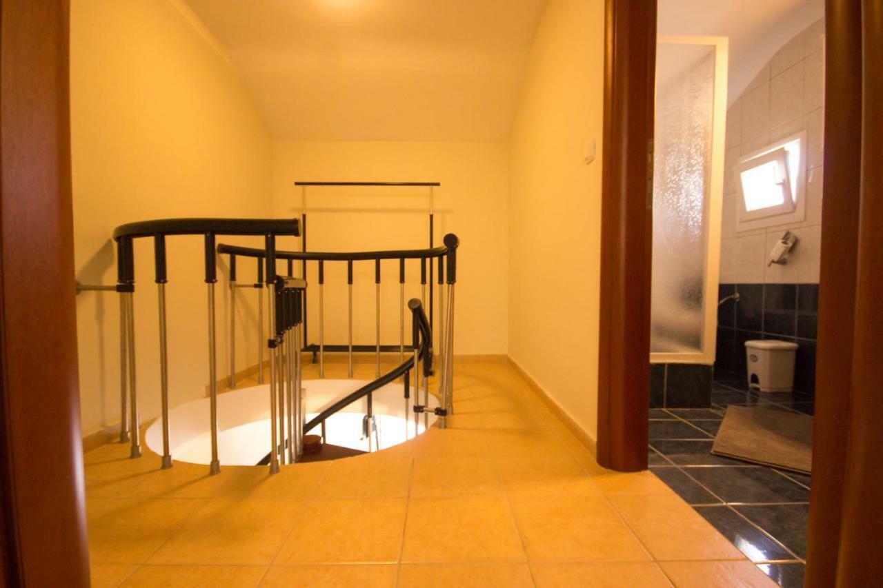 Angel Luxury Apartmán Keramotí